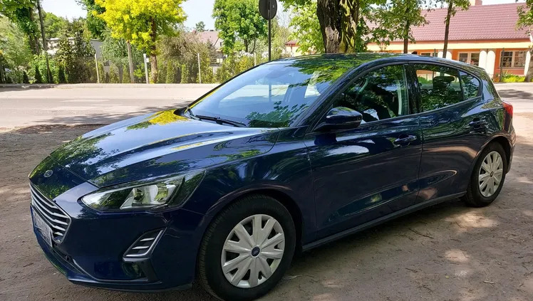 samochody osobowe Ford Focus cena 57900 przebieg: 41200, rok produkcji 2019 z Kutno